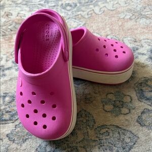 CROCS Kids Comfort Sandals - Vibrant Pink